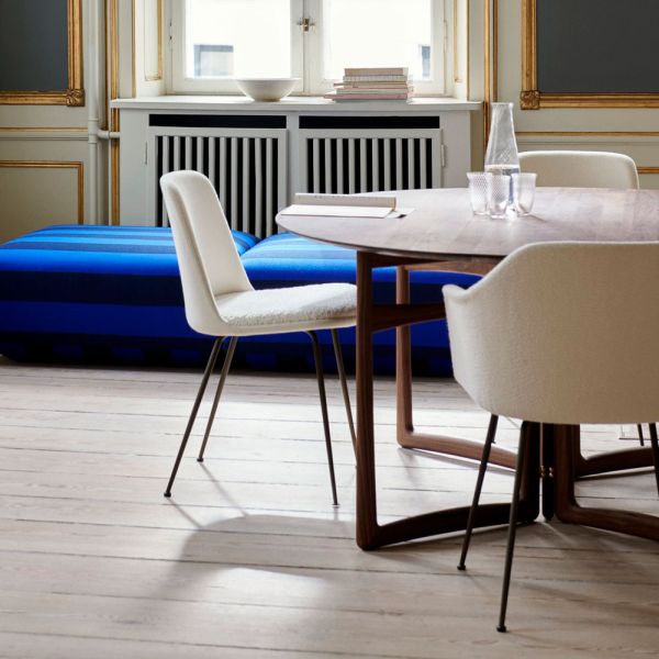 Rely Armchair HW35
