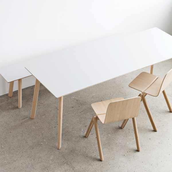 CPH Deux 210 Table, 140 x 75 matt lac. oak