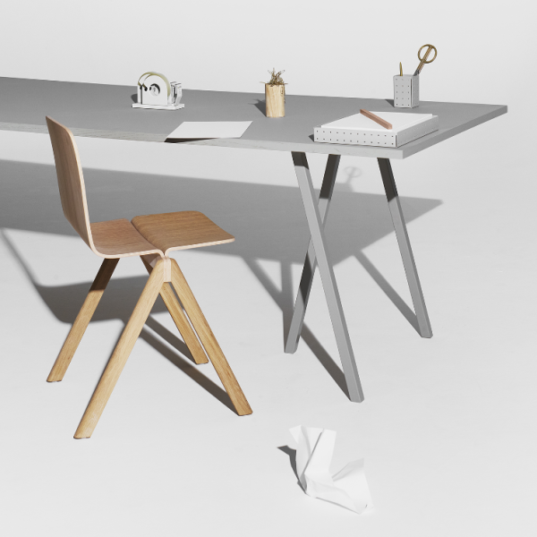 Loop Stand Frame