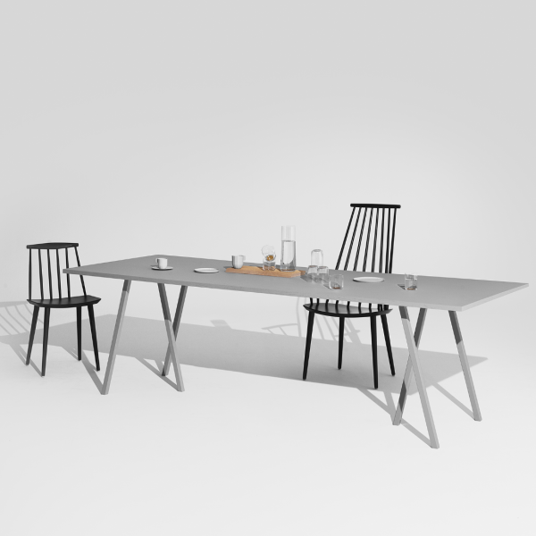 Loop Stand Table