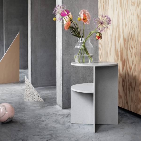 muuto_halves sidetable