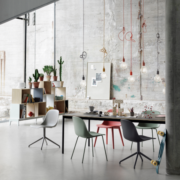 Muuto_Fiber Side Chair_swivelbase_uppholstered