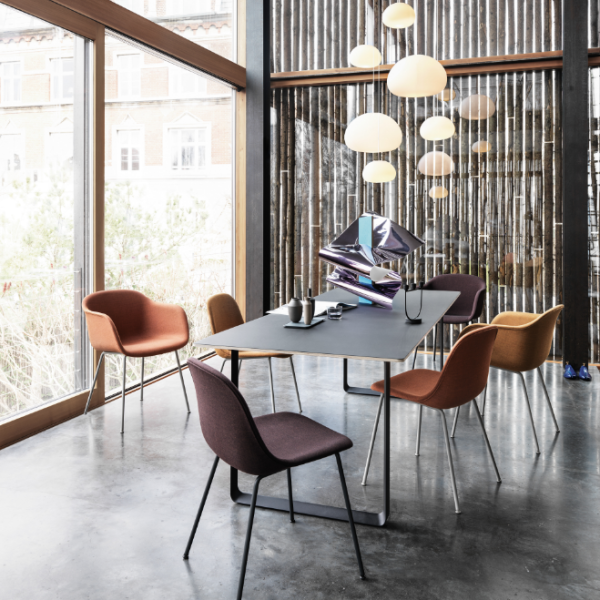 Muuto_Fiber Side Chair_swivelbase_uppholstered