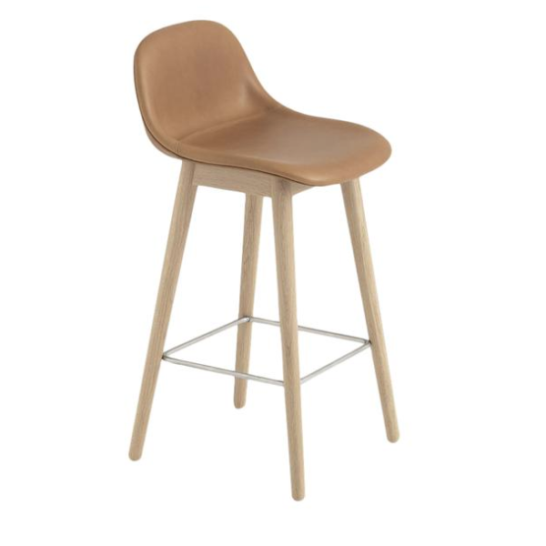 muuto_Fiber Barstool, Wood Base W/Back 65 leather_