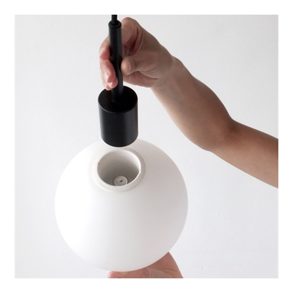 menu_TR Bulb Pendant_black