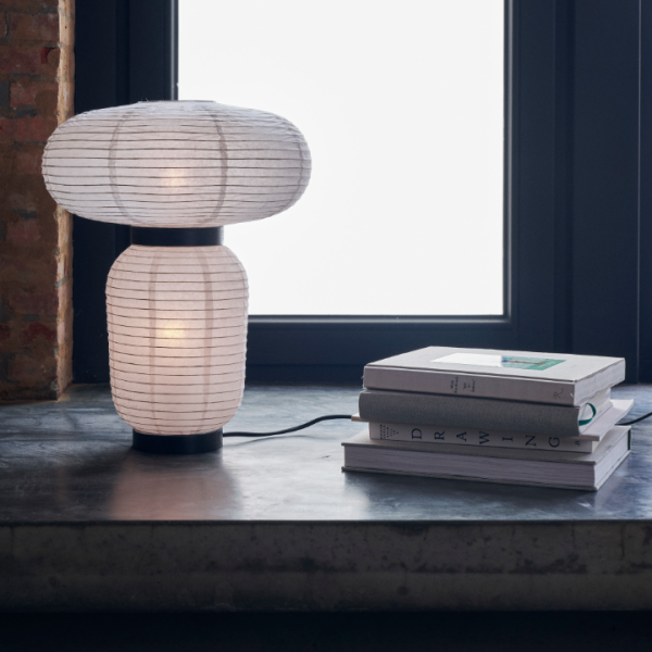 &tradition_Formakami Table Lamp JH18