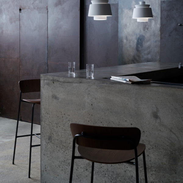 &tradition_Pavilion Bar Stool AV9