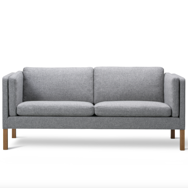 fredericia_2335_2,5-seater sofa_Hallingdal130_oiled oak