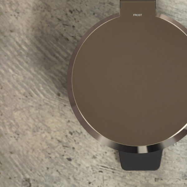 frost_pedal bin 250