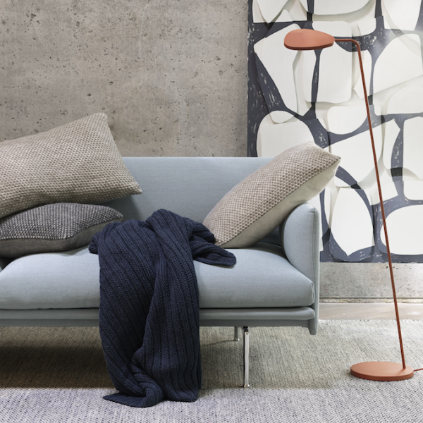 muuto_ample throw_midnight blue