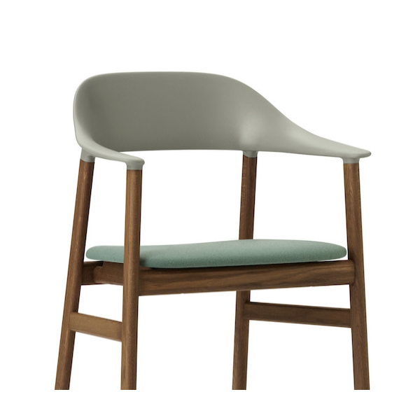 normann-copenhagen-herit-armchair-dark-oak_Synergy