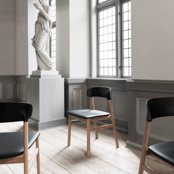 normann-copenhagen-herit-chair-smoked oak