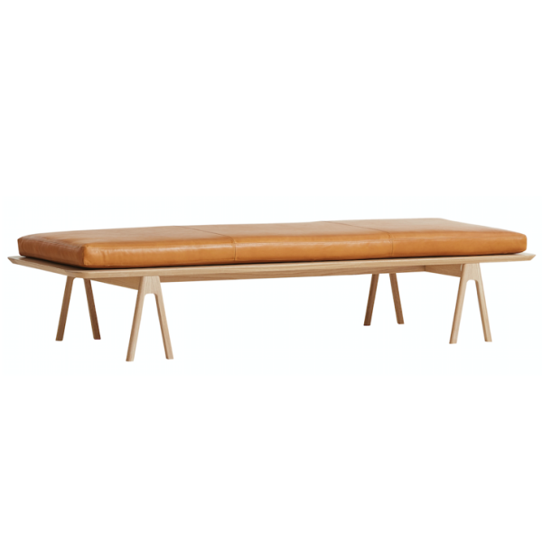 woud_Level Daybed_cognac Silk