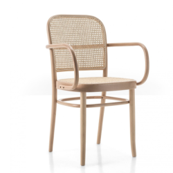 N. 811 Armchair, 2 vaihtoehtoa